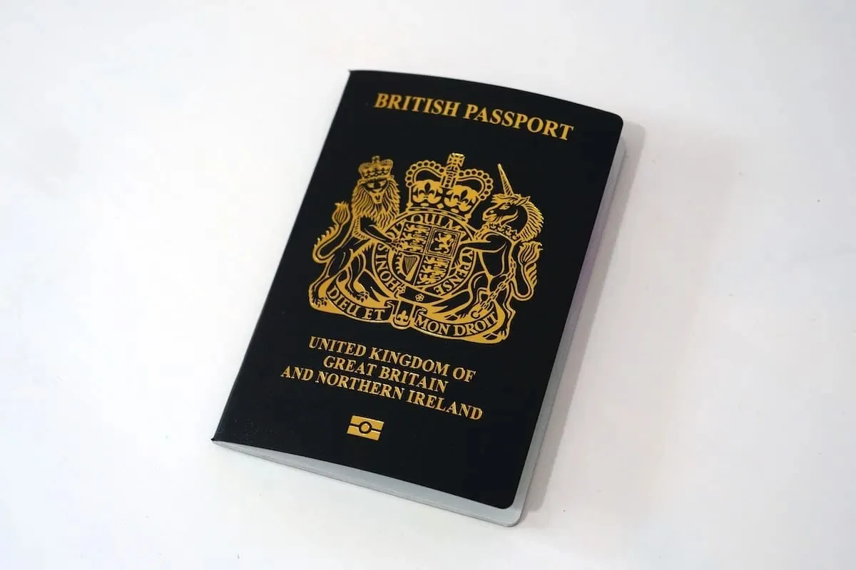 越南电子签证2025：英国公民申请指南、费用与常见问题